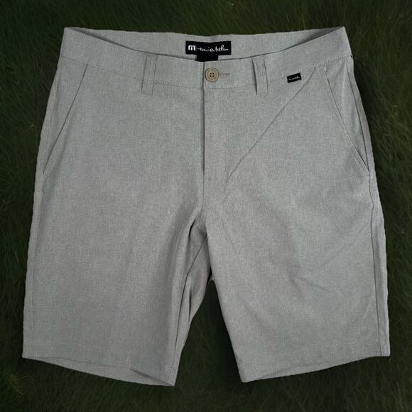 Travis Mathew Golf Shorts Tan Khaki Flat Front Lightweight 10" Men’s Size 32 - Picture 1 of 8